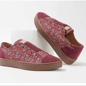 Spenco orthotic shoe